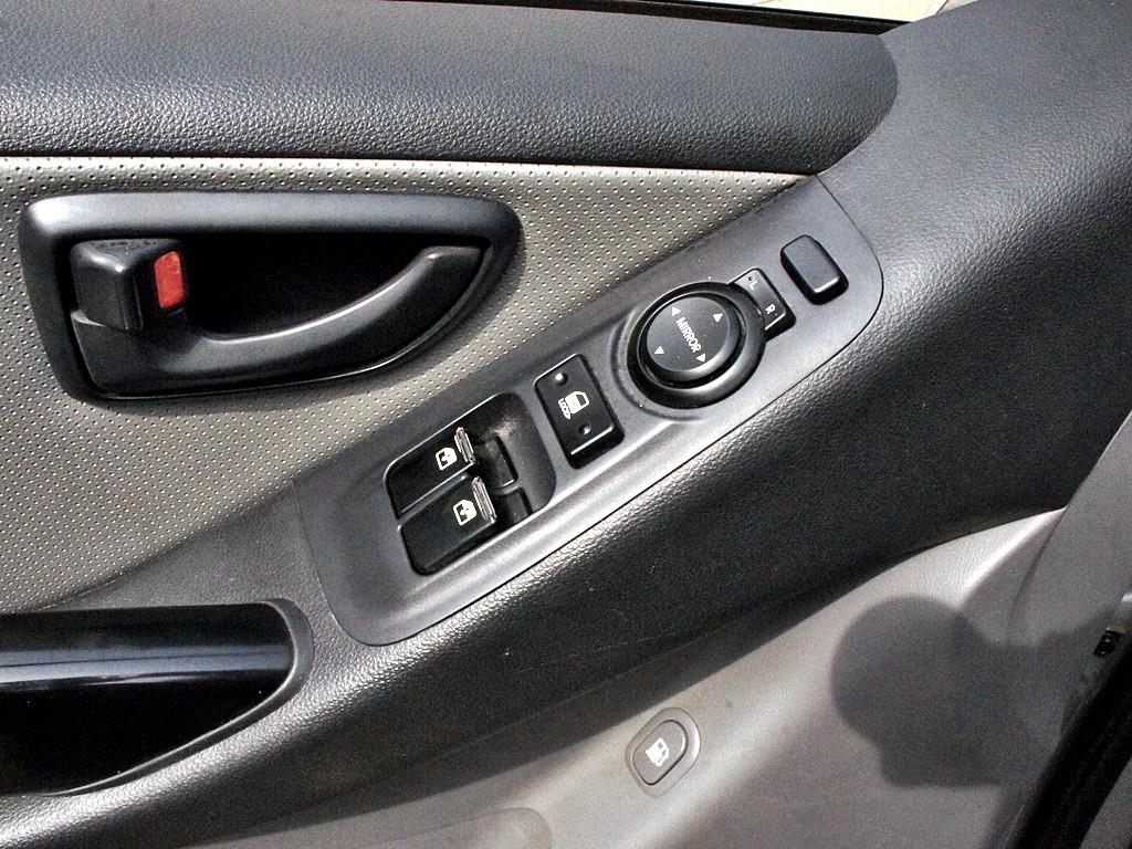 HYUNDAI Starex 2018 Gris - Importación desde Corea - HF Imports Iquique - Foto 13