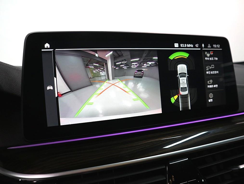 BMW 5 Series - Vista 11