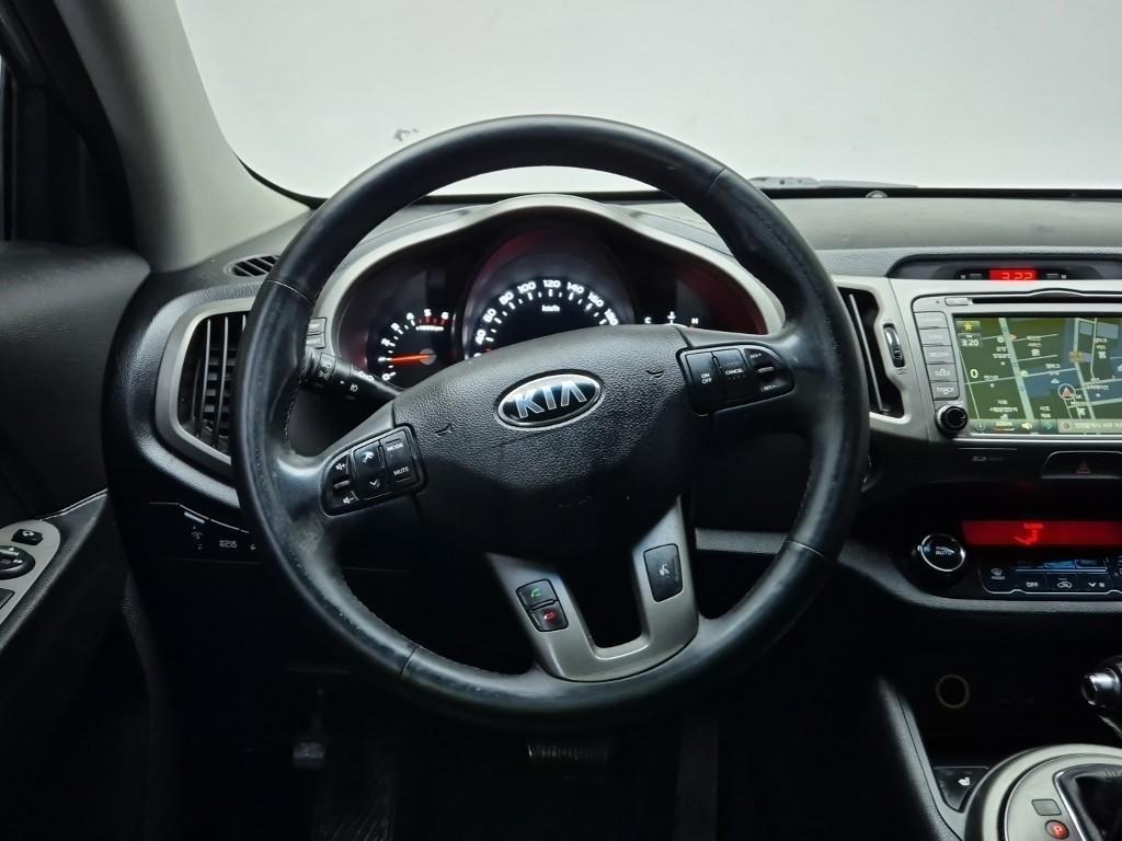 KIA Sportage - Vista 11