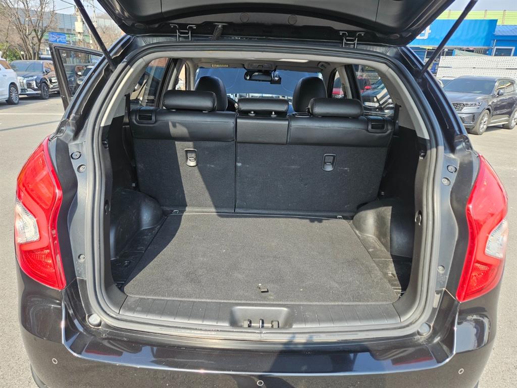 Ssangyong Korando 2016 Negro - Importación desde Corea - HF Imports Iquique - Foto 20