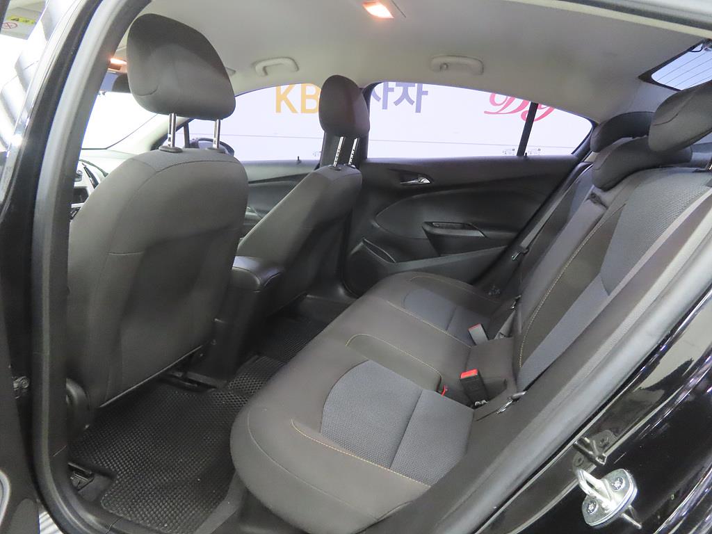 Chevrolet Cruise - Vista 6