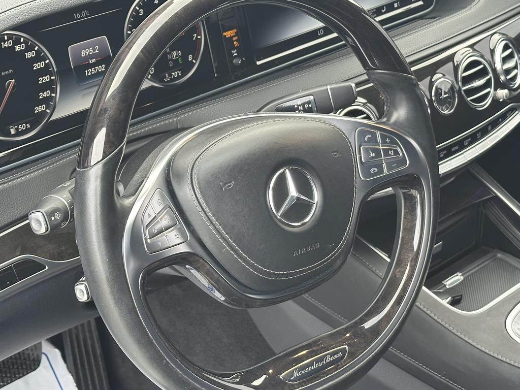 Mercedes Benz S Class - Vista 11