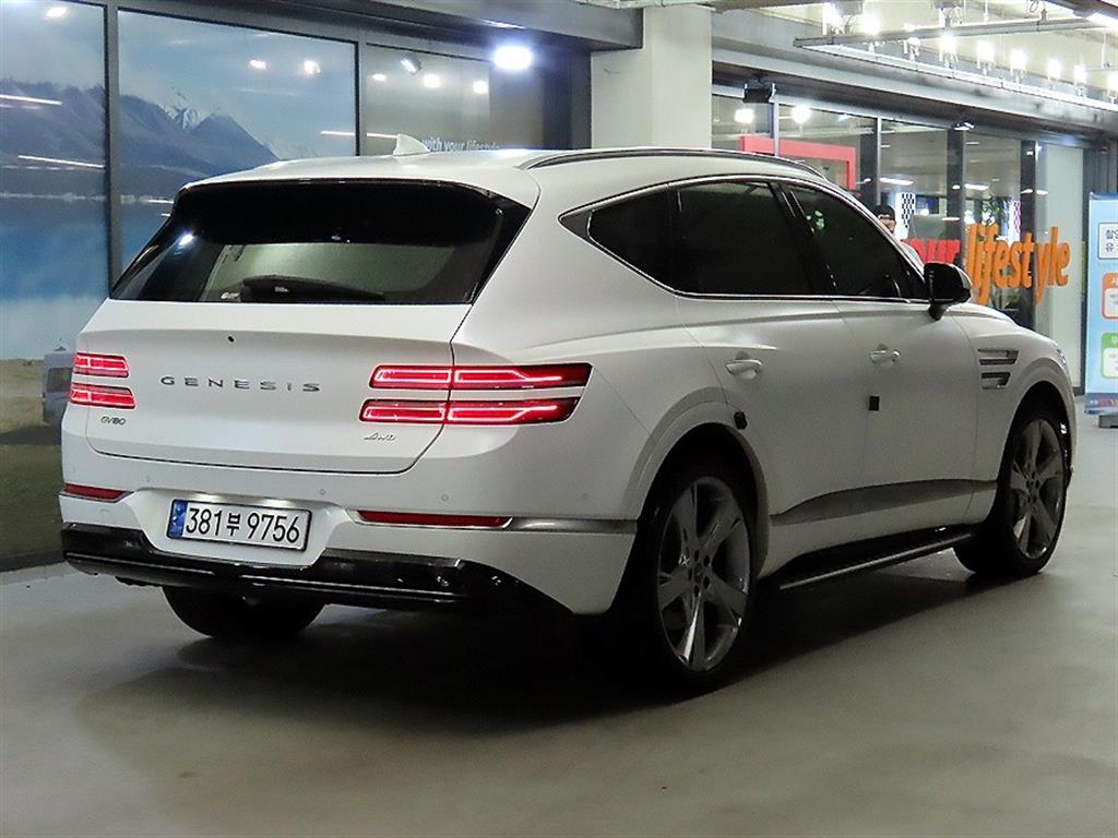 Genesis GV80 - Vista 4