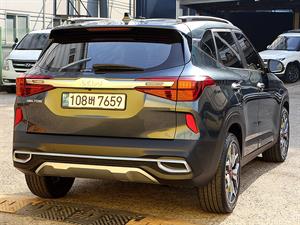 KIA Seltos - Vista 8