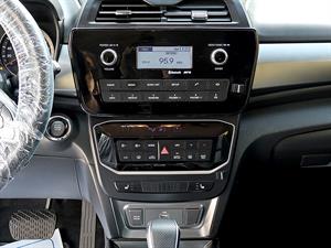 Ssangyong Tivoli - Vista 8