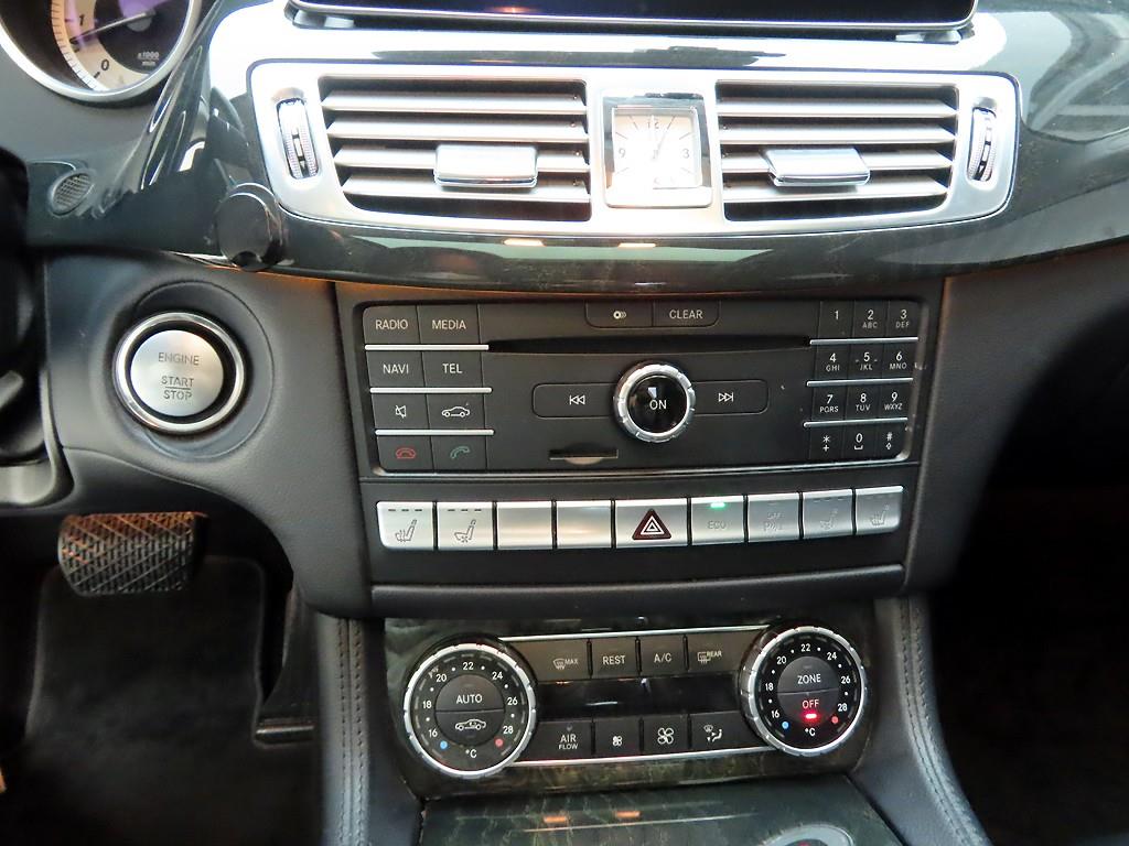 Mercedes Benz CLS Class - Vista 9