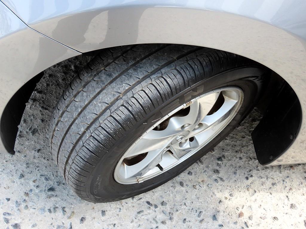 HYUNDAI Avante 2013 Gris - Importación desde Corea - HF Imports Iquique - Foto 18