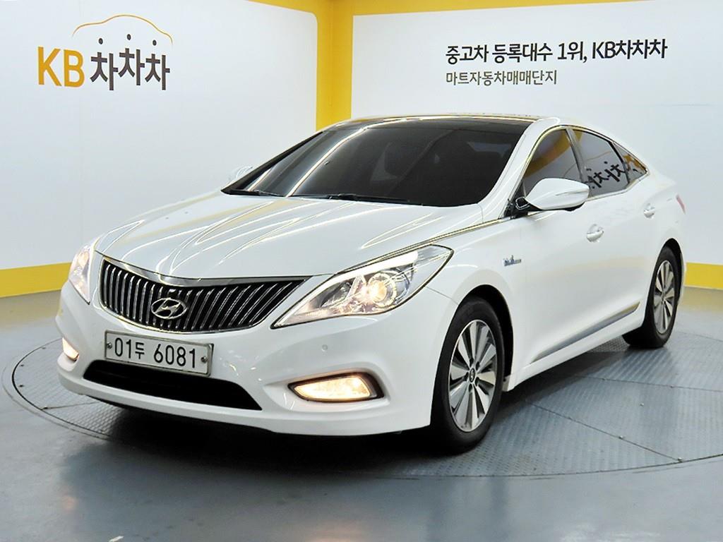 HYUNDAI Grandeur - Vista 2