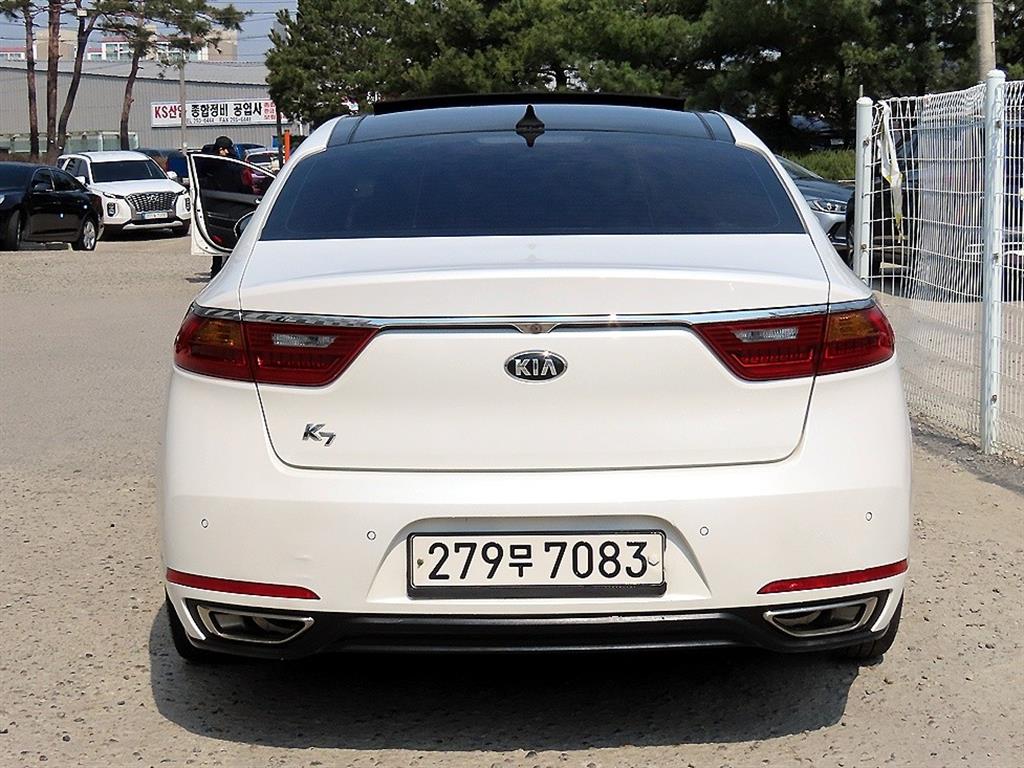 KIA K7 - Vista 4