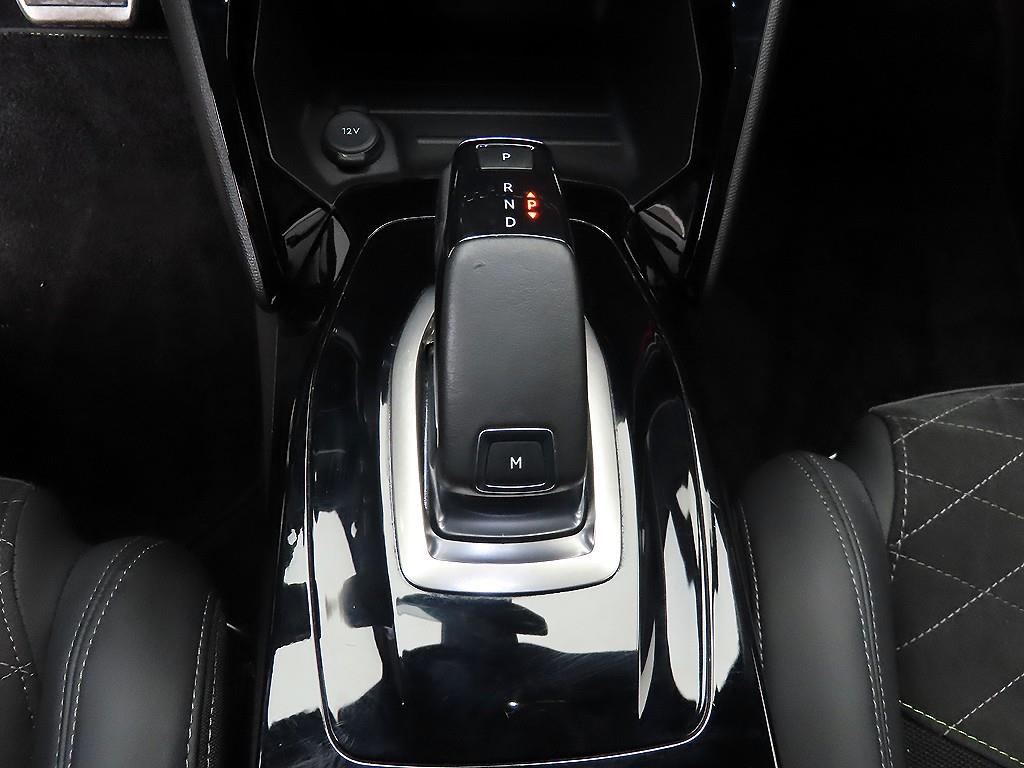 Peugeot 2008 - Vista 10