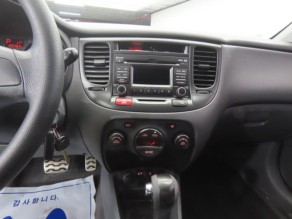 KIA Pride - Vista 10