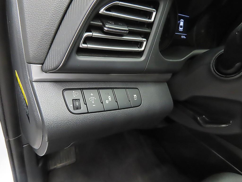 HYUNDAI Avante 2019 Blanco - Importación desde Corea - HF Imports Iquique - Foto 12