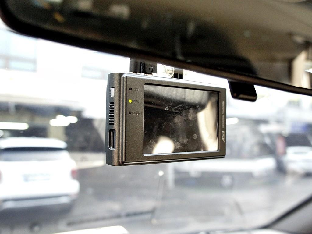 HYUNDAI Starex 2011 Blanco - Importación desde Corea - HF Imports Iquique - Foto 13