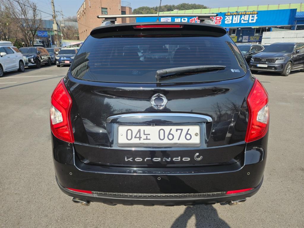 Ssangyong Korando - Vista 4