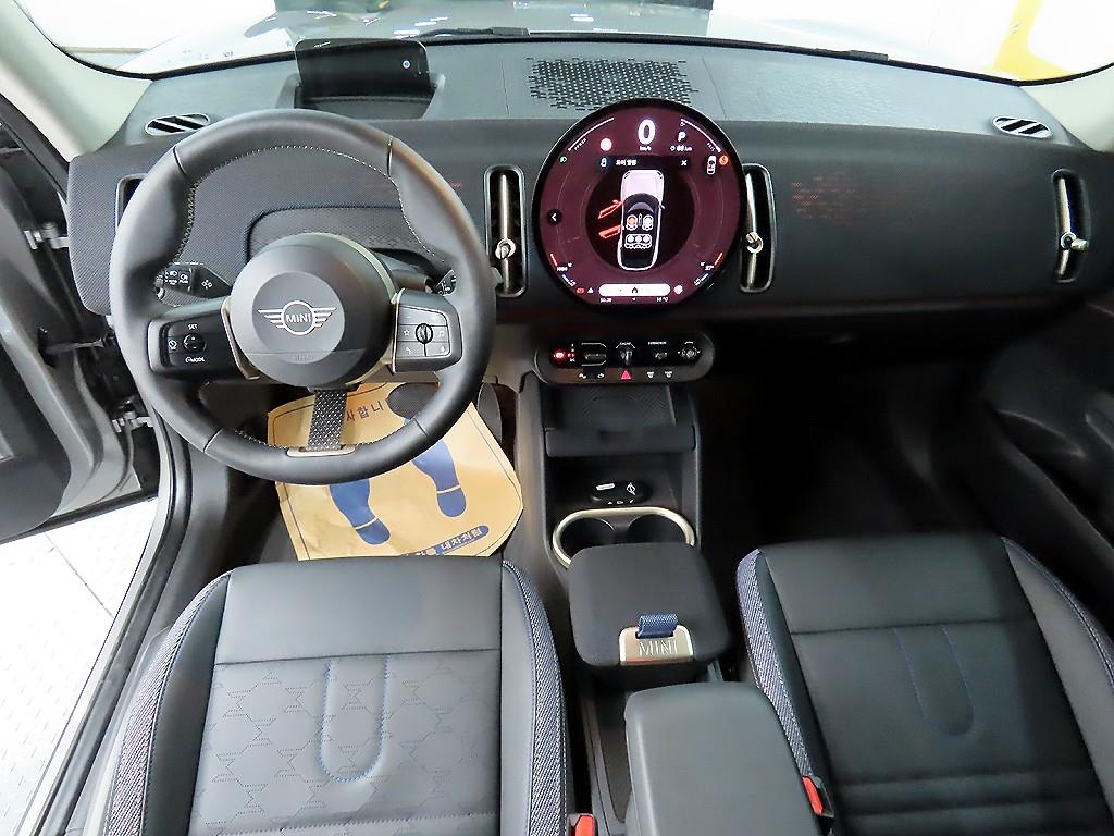 Mini Countryman - Vista 7