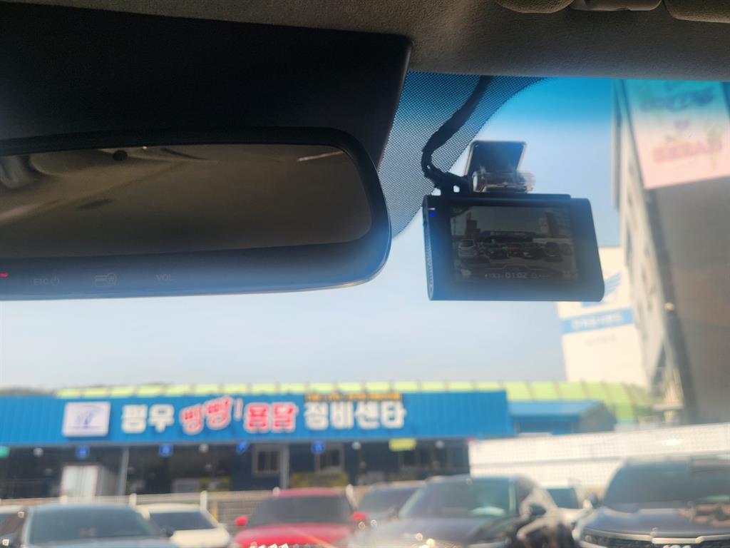 HYUNDAI Equus - Vista 11