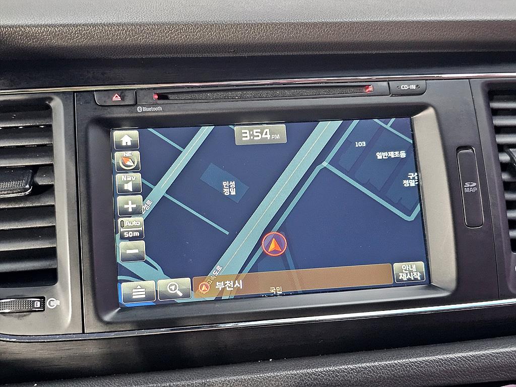 KIA Carnival - Vista 12