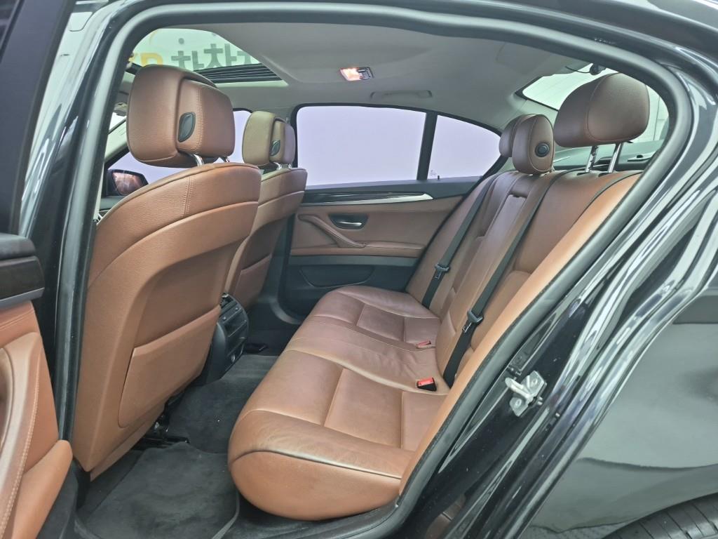 BMW 5 Series - Vista 12