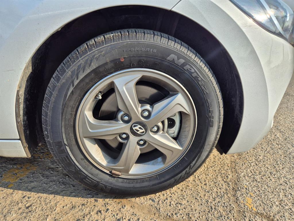 HYUNDAI Avante 2016 Gris - Importación desde Corea - HF Imports Iquique - Foto 19