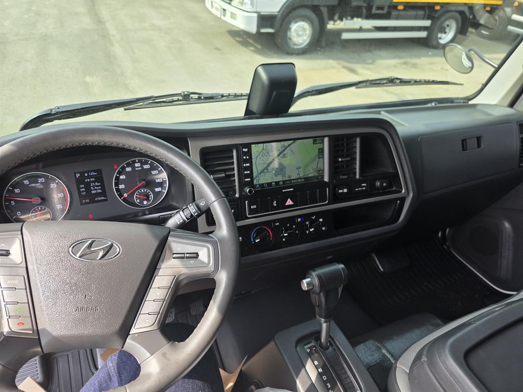 medium and large cargo truck 2024 Blanco - Importación desde Corea - HF Imports Iquique - Foto 17