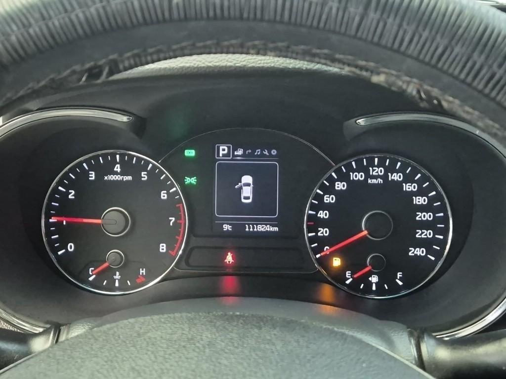 KIA K3 - Vista 6
