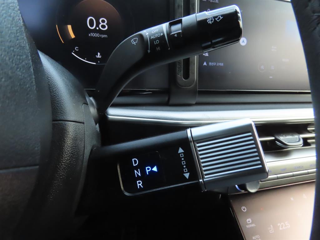 HYUNDAI Grandeur 2023 Blanco - Importación desde Corea - HF Imports Iquique - Foto 13