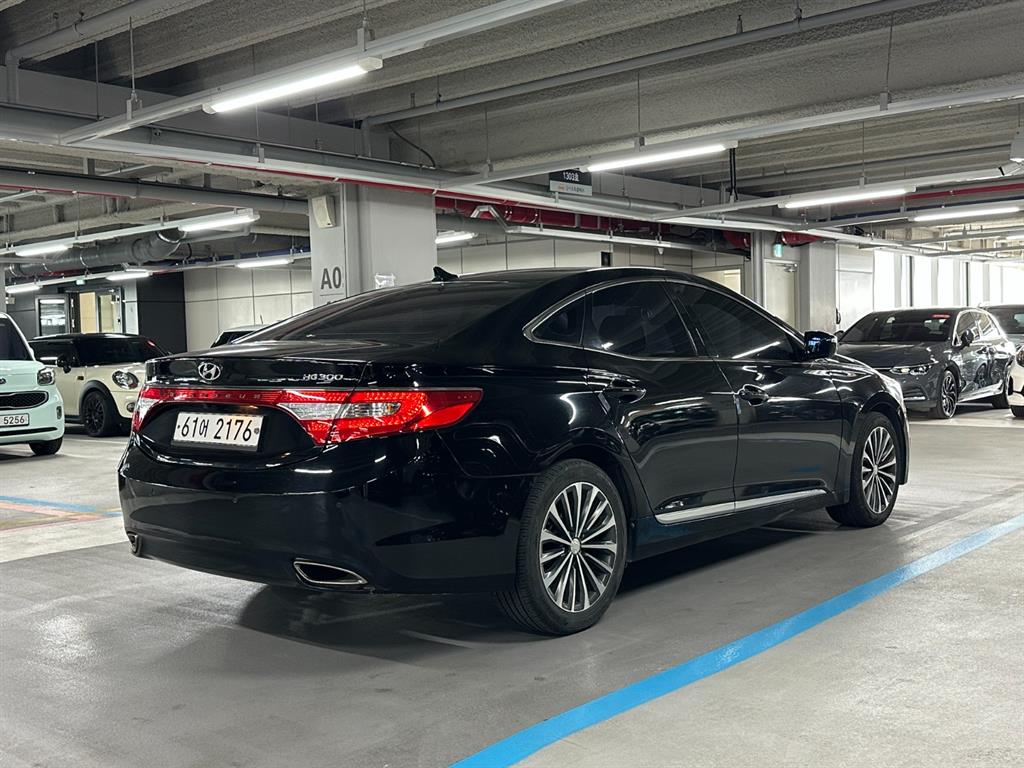 HYUNDAI Grandeur - Vista 5