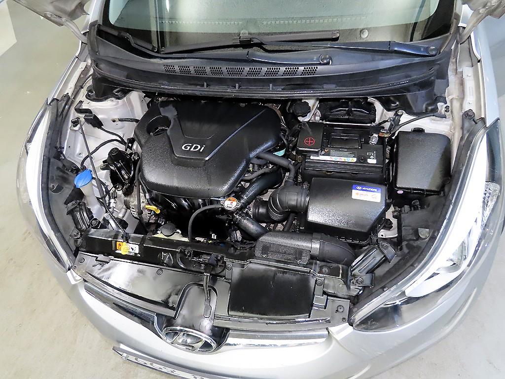 HYUNDAI Avante 2014 Gris - Importación desde Corea - HF Imports Iquique - Foto 17