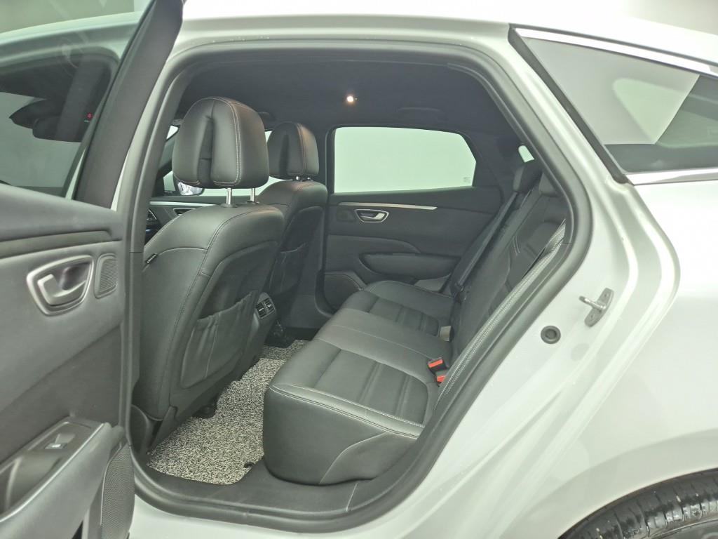 SAMSUNG SM6 - Vista 12