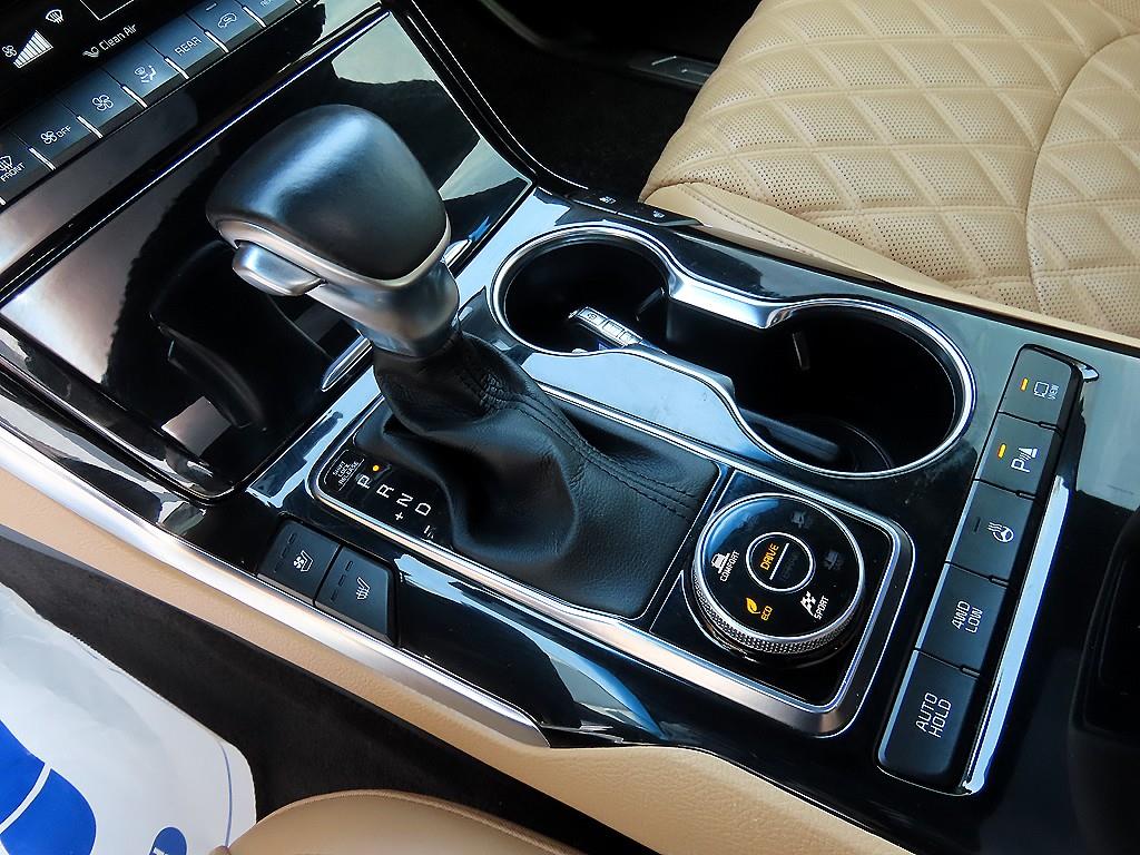 KIA Mohave - Vista 11