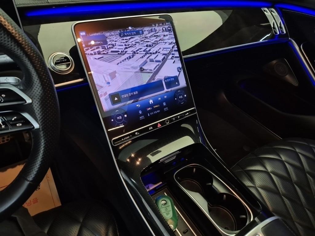 Mercedes Benz S Class - Vista 10