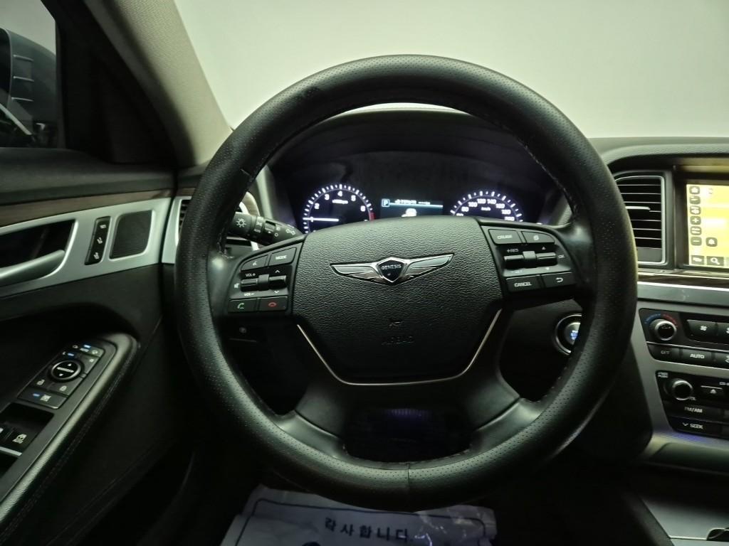 Genesis G80 - Vista 6