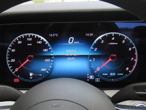 Mercedes Benz E class - Vista 10