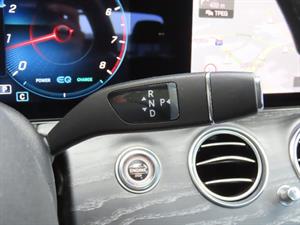 Mercedes Benz E class - Vista 12