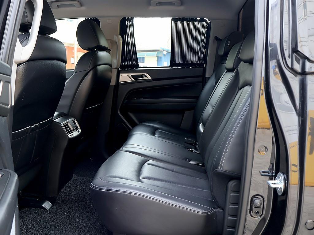 Ssangyong Rexton 2019 Negro - Importación desde Corea - HF Imports Iquique - Foto 12