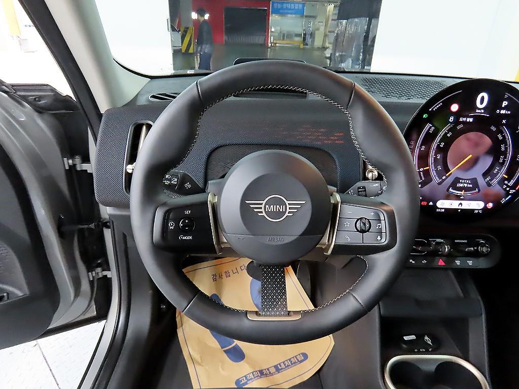 Mini Countryman - Vista 9