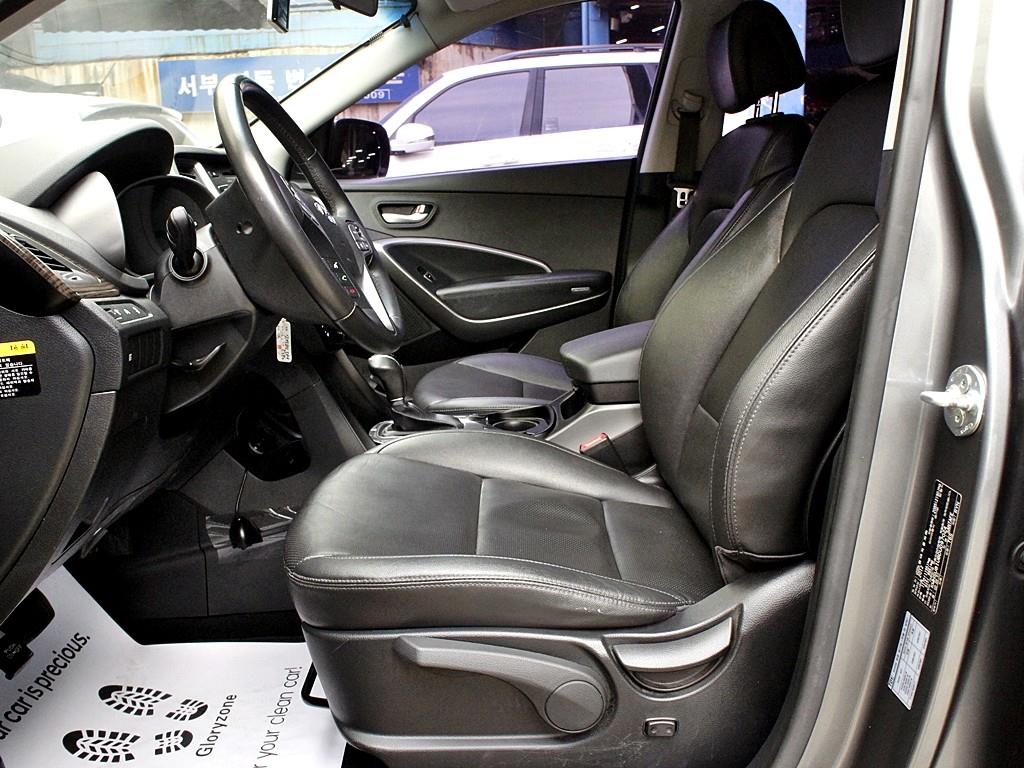 HYUNDAI Santa Fe - Vista 5