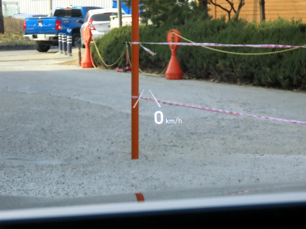 Genesis G80 - Vista 10