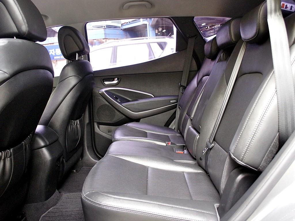 HYUNDAI Santa Fe - Vista 7