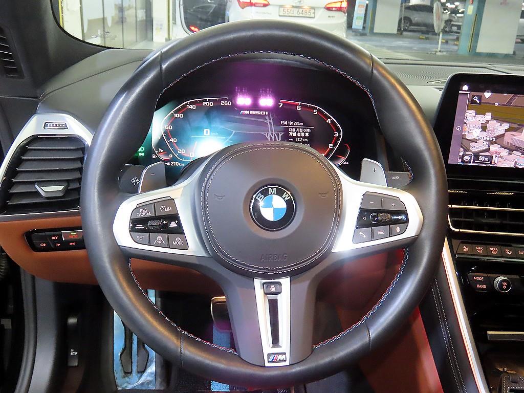 BMW 8 Series - Vista 8