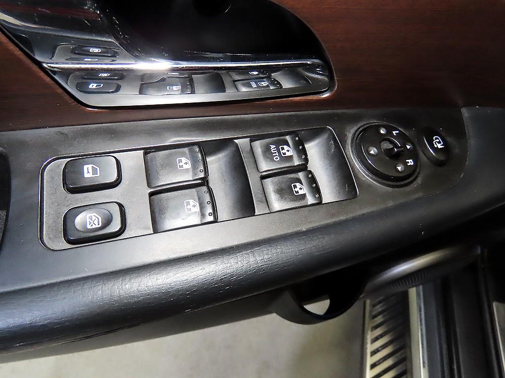 Ssangyong Rexton 2013 Negro - Importación desde Corea - HF Imports Iquique - Foto 13