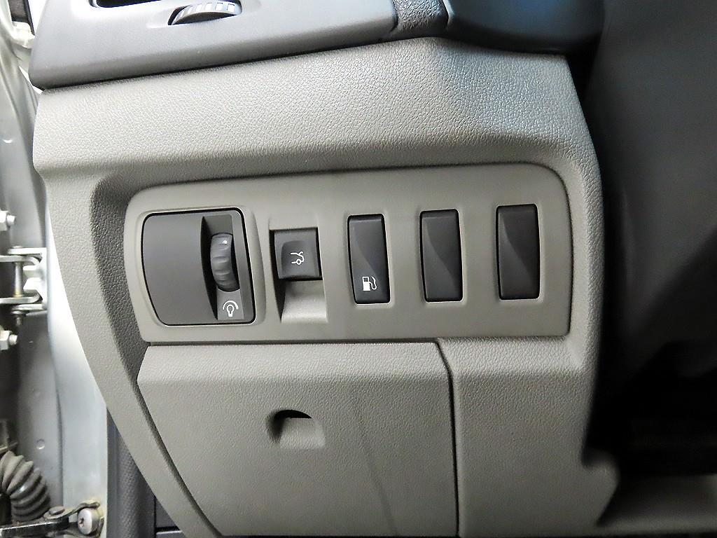 SAMSUNG SM3 2011 Plateado - Importación desde Corea - HF Imports Iquique - Foto 13