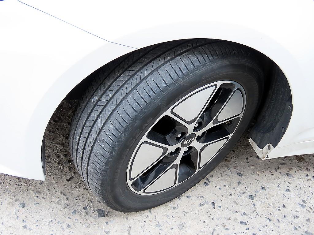 KIA K5 2014 Blanco - Importación desde Corea - HF Imports Iquique - Foto 20
