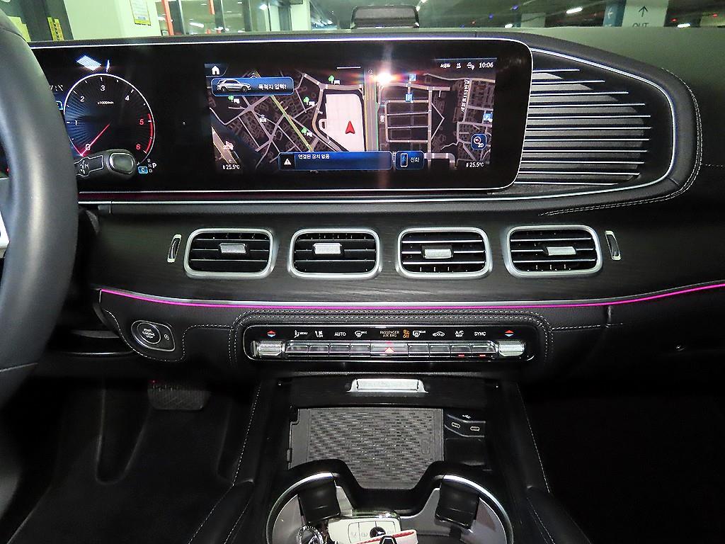 Mercedes Benz GLE Class - Vista 11