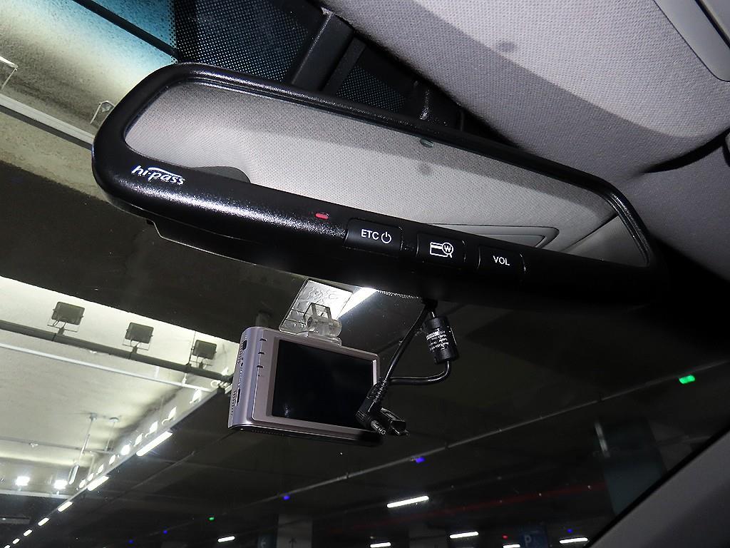 HYUNDAI Avante 2012 Negro - Importación desde Corea - HF Imports Iquique - Foto 16