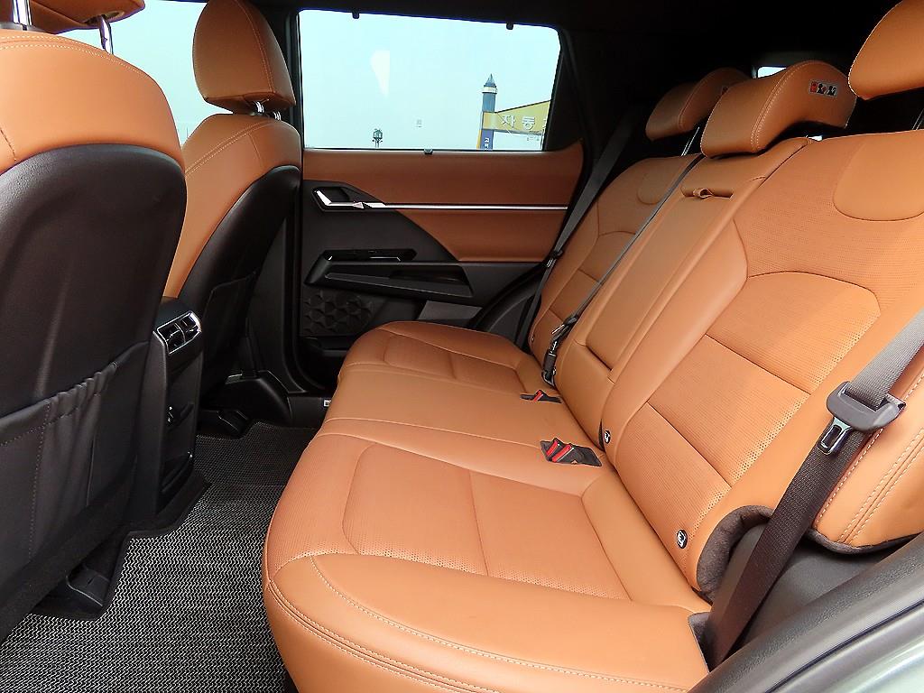 Ssangyong Torres - Vista 6