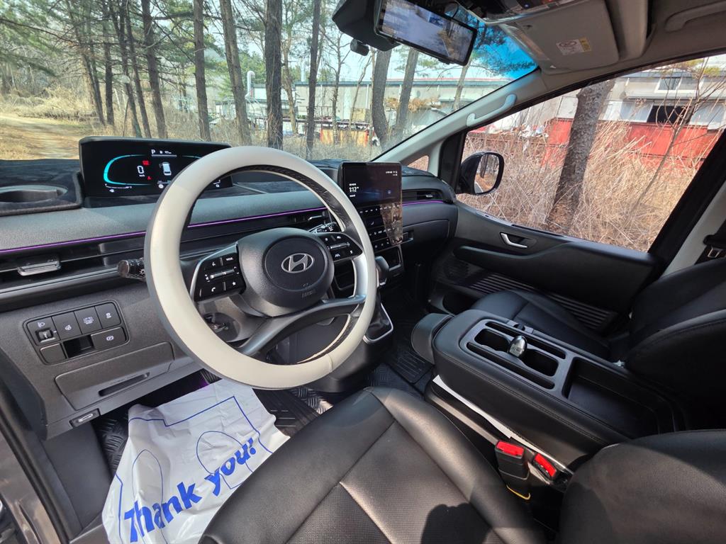 HYUNDAI Staria - Vista 6