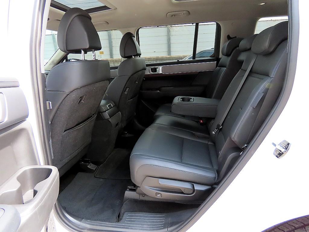 HYUNDAI Santa Fe - Vista 6