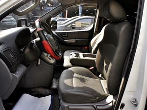 HYUNDAI Starex - Vista 10