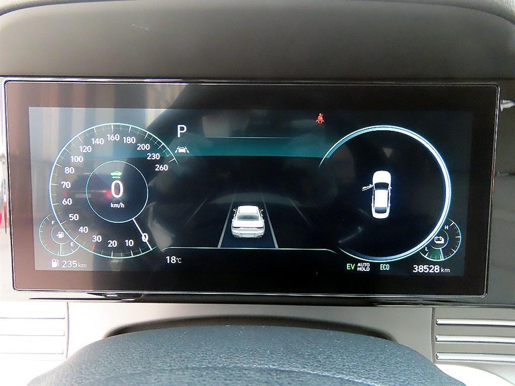 HYUNDAI Grandeur - Vista 9